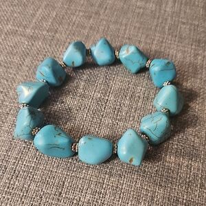 Gorgeous Native American Turquoise And Silver Beaded Bracelet !